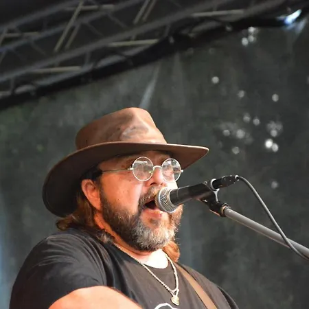 招待所 Nabrezni Terasy *