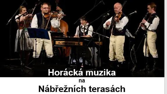 Nabrezni Terasy